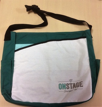 on stage gift3.jpg